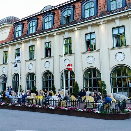 Hotel Victoria Пярну Экстерьер фото