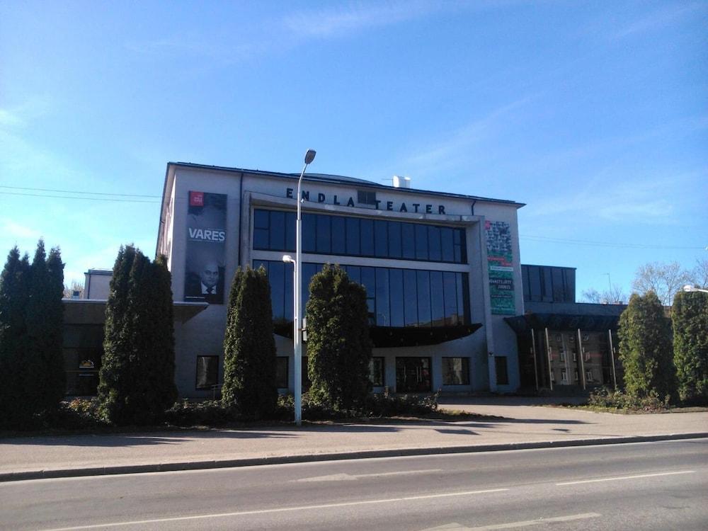 Hotel Victoria Пярну Экстерьер фото
